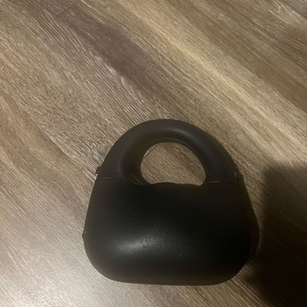 Zara Elegant Black Mini Bag - Picture 4 of 5